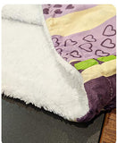 Rosa und dunkelgrauer gruseliger Decken-Kapuzenpullover mit Fledermausmuster für Erwachsene und Kinder