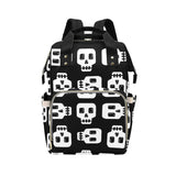 Baby-Wickeltasche mit Blockschädel-Motiv in Schwarz und Weiß